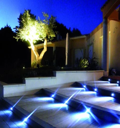 Easy Connect Led Grond Spot Blauw Ø 9,5CM 4 Easy Connect Led Grond Spot Blauw Ø 9,5CM - Afbeelding 2